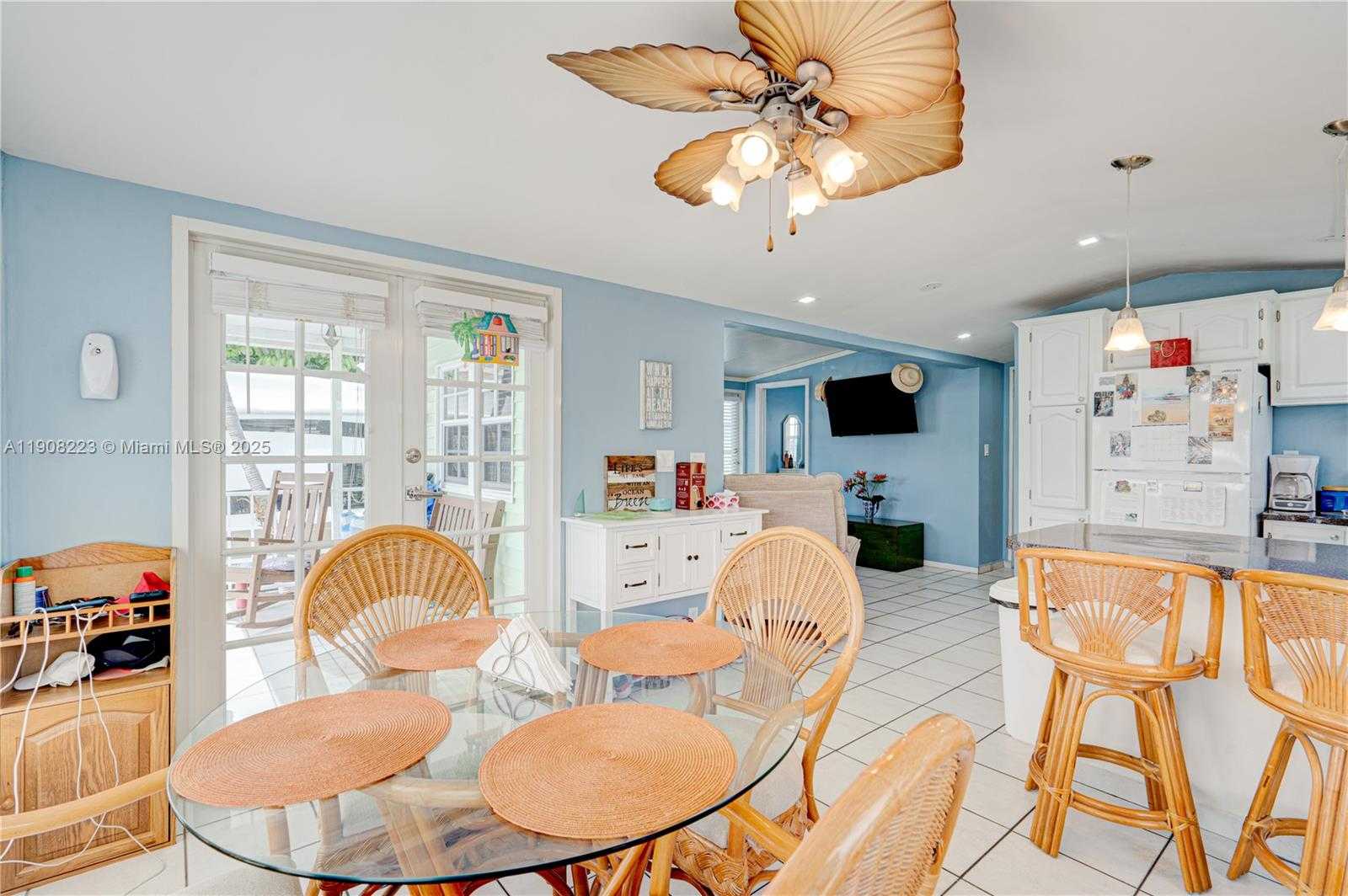 Small Image of 65821 OVERSEAS HWY #98, Long Key Number 6