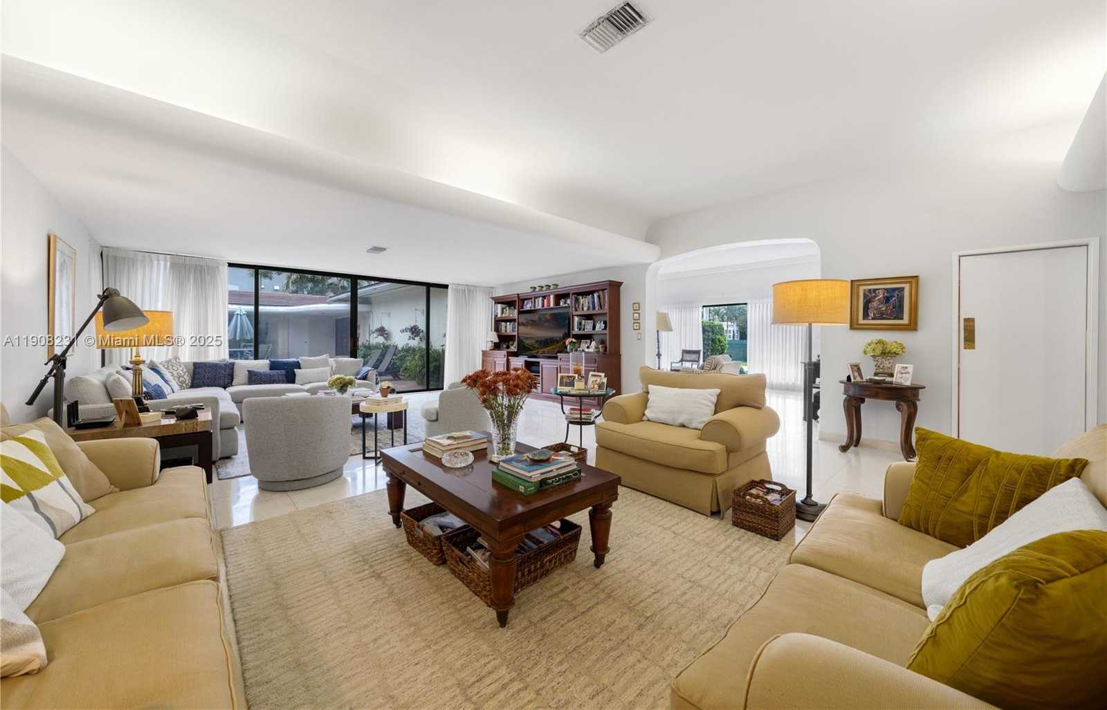 Small Image of 145 HARBOUR WAY, Bal Harbour Number 24