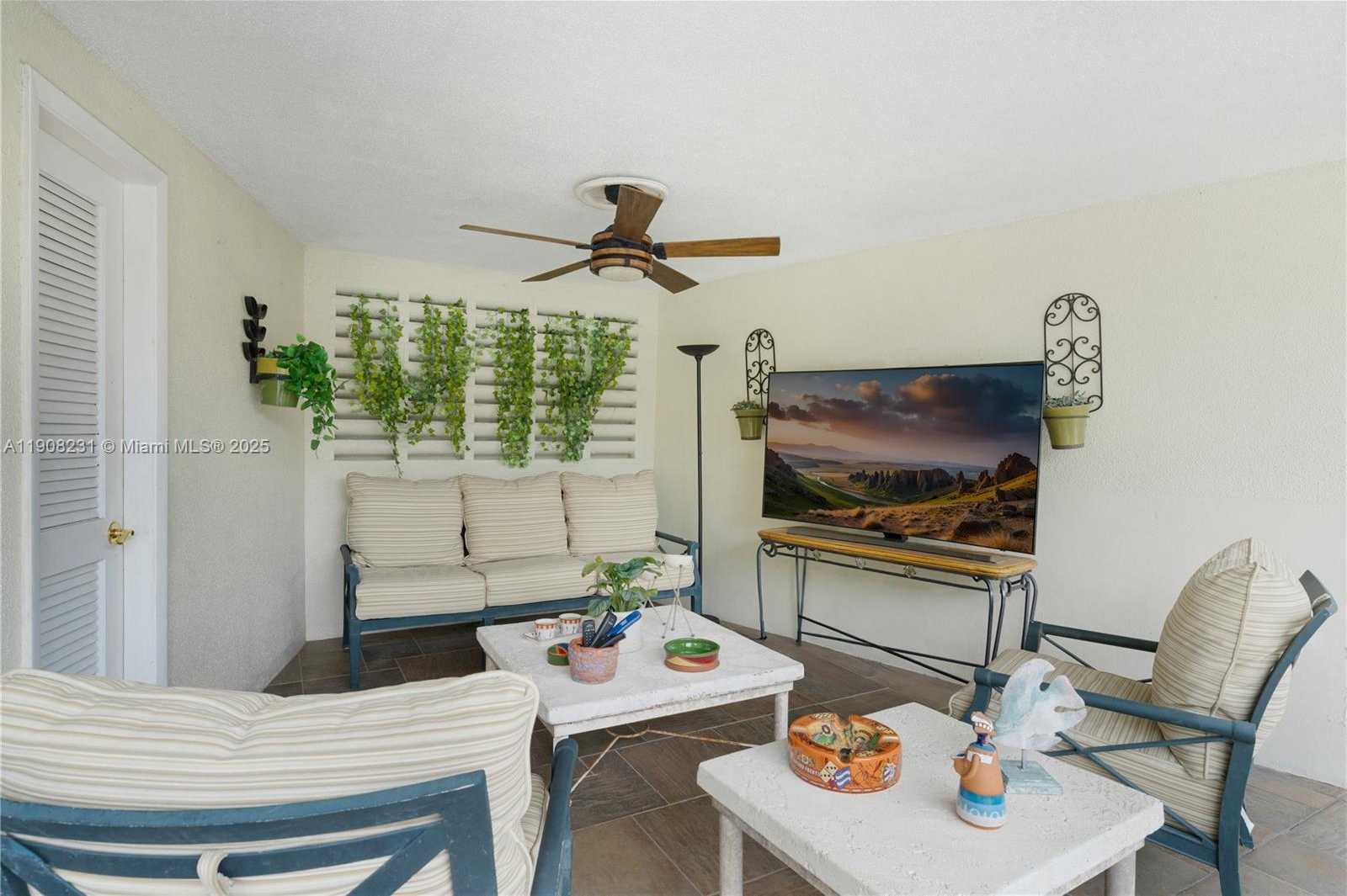 Small Image of 145 HARBOUR WAY, Bal Harbour Number 33