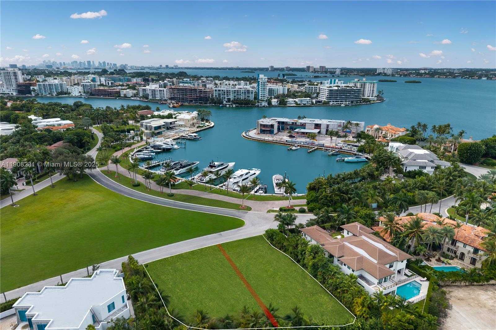 Small Image of 145 HARBOUR WAY, Bal Harbour Number 39