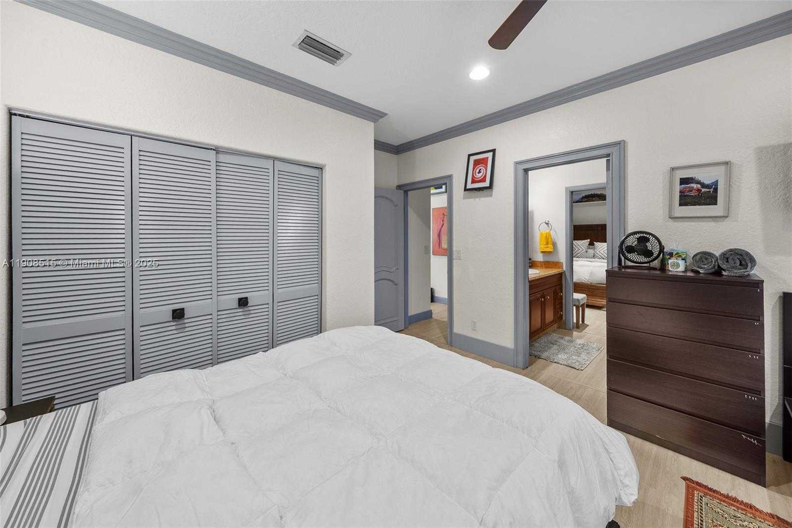 Small Image of 11135 SOUTH WEST 57TH CT, Cooper City Number 26