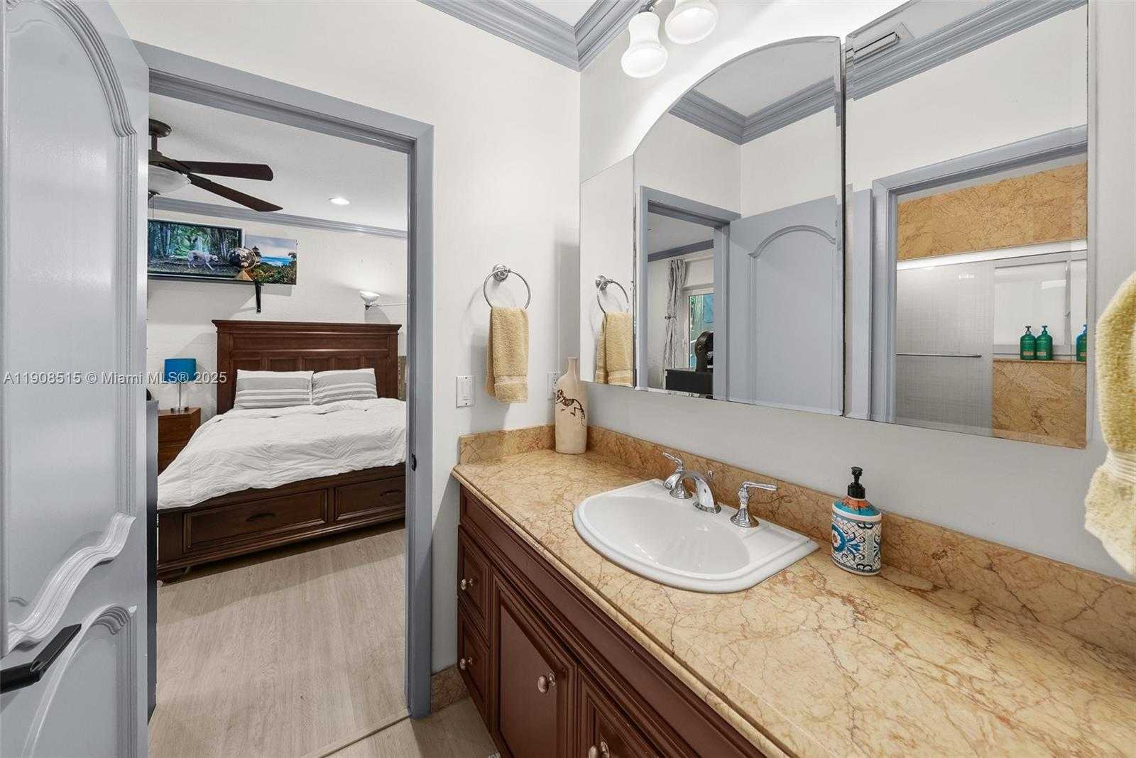 Small Image of 11135 SOUTH WEST 57TH CT, Cooper City Number 27