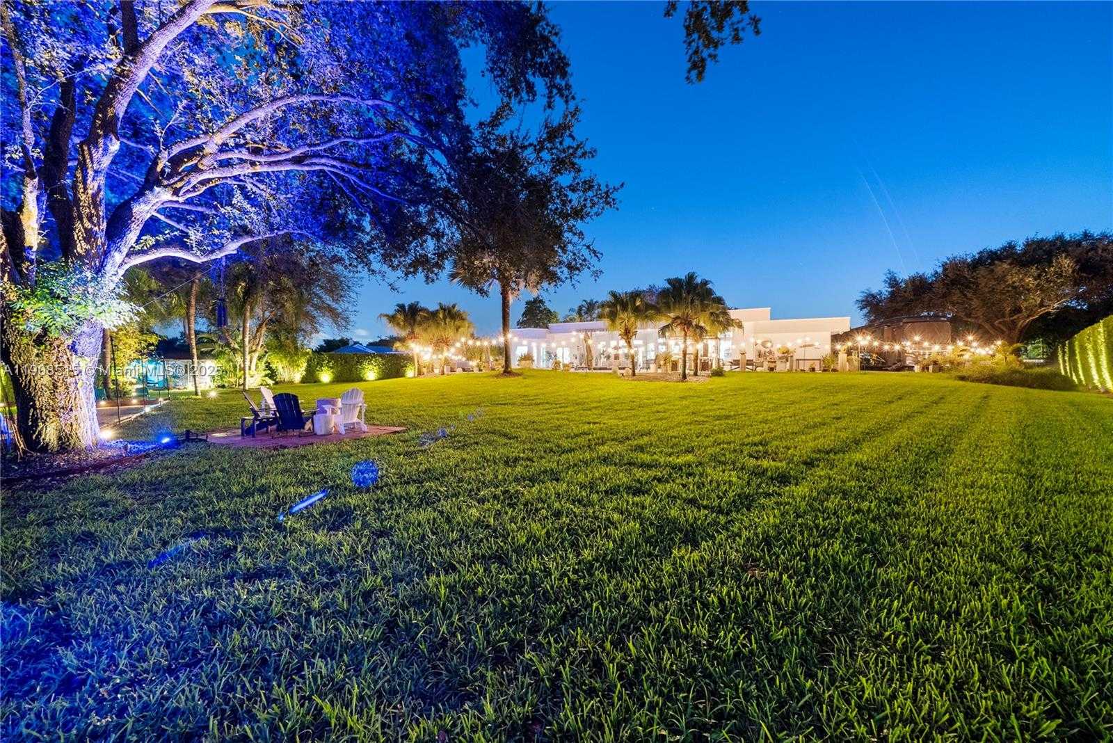 Small Image of 11135 SOUTH WEST 57TH CT, Cooper City Number 3