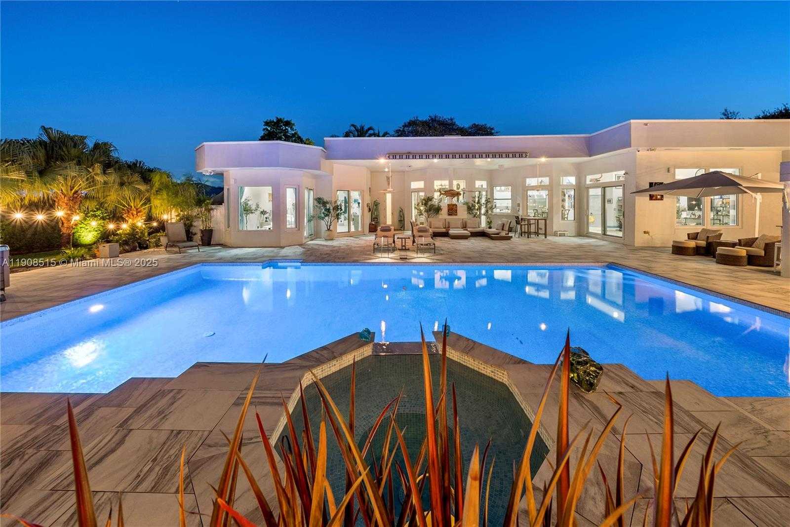 Small Image of 11135 SOUTH WEST 57TH CT, Cooper City Number 4