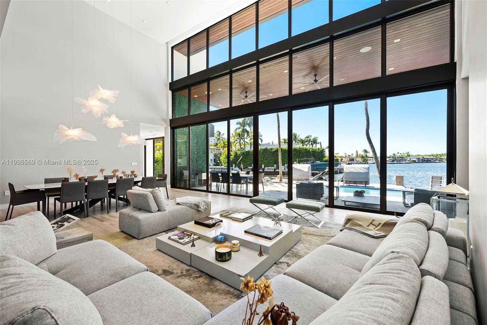 Small Image of 16470 NORTH EAST 30TH AVE, North Miami Beach Number 23