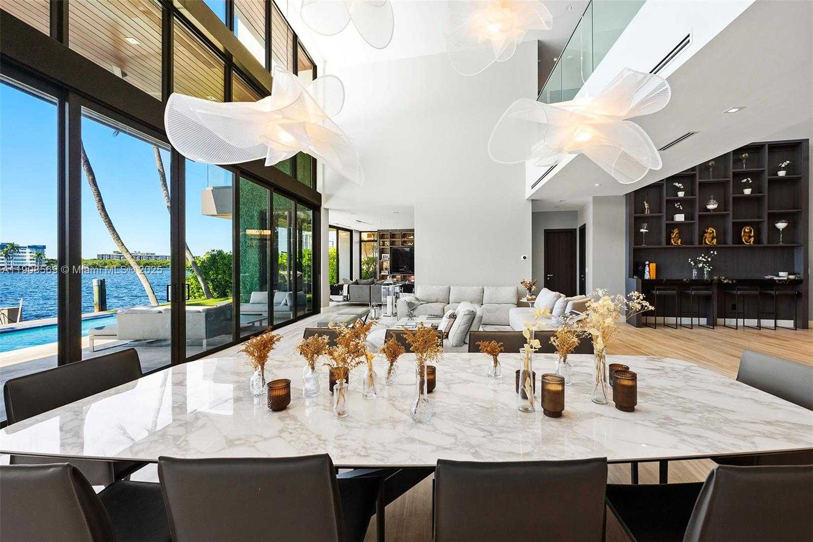 Small Image of 16470 NORTH EAST 30TH AVE, North Miami Beach Number 26