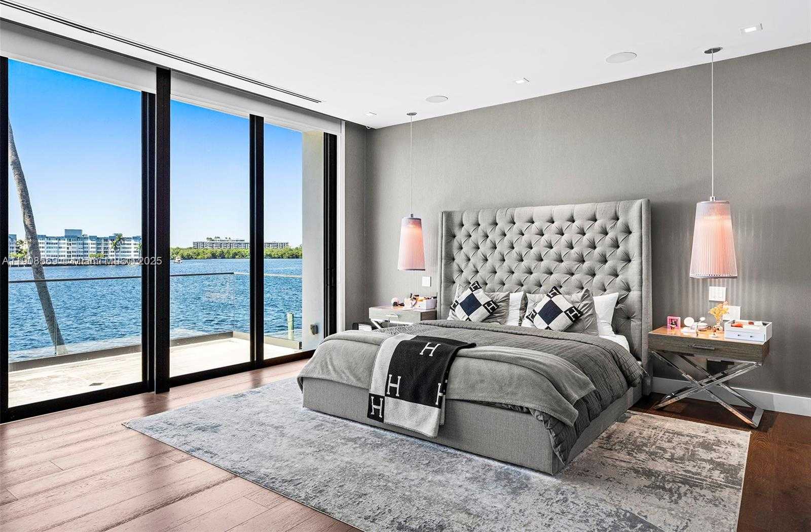 Small Image of 16470 NORTH EAST 30TH AVE, North Miami Beach Number 53