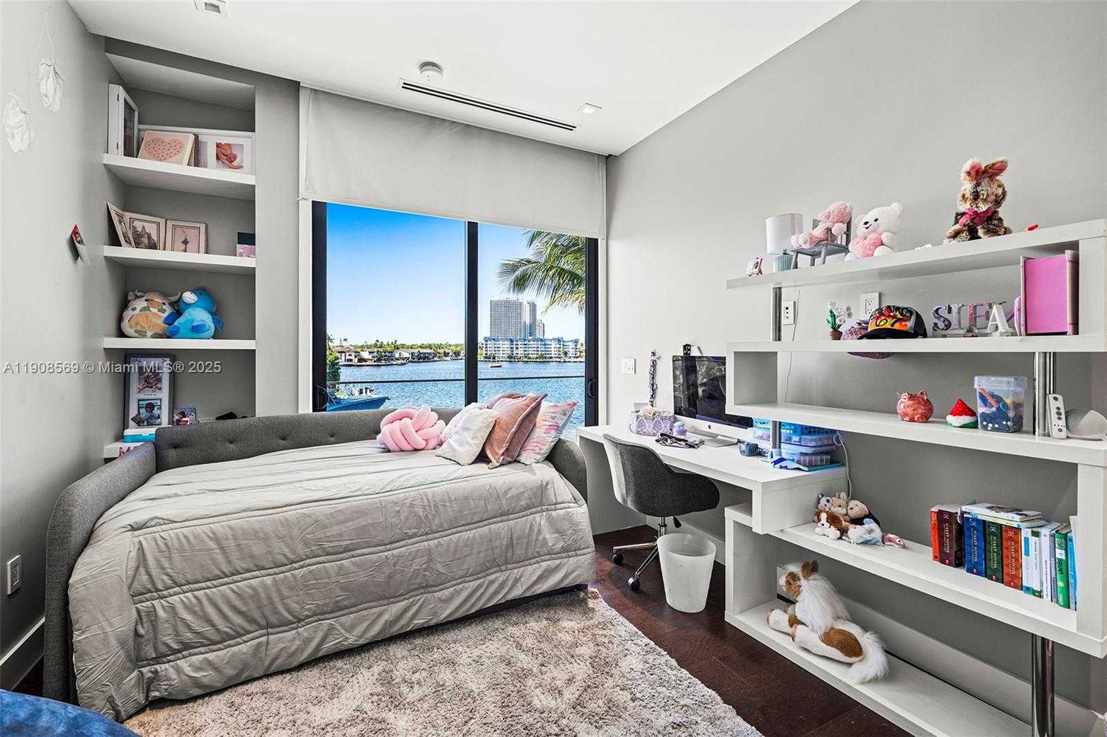 Small Image of 16470 NORTH EAST 30TH AVE, North Miami Beach Number 74