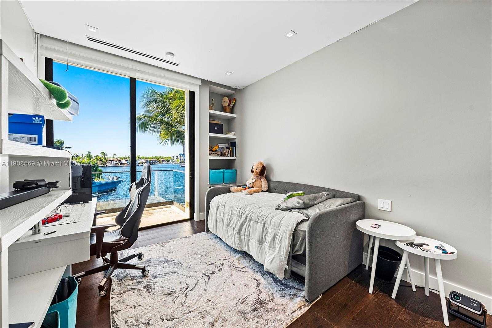 Small Image of 16470 NORTH EAST 30TH AVE, North Miami Beach Number 77