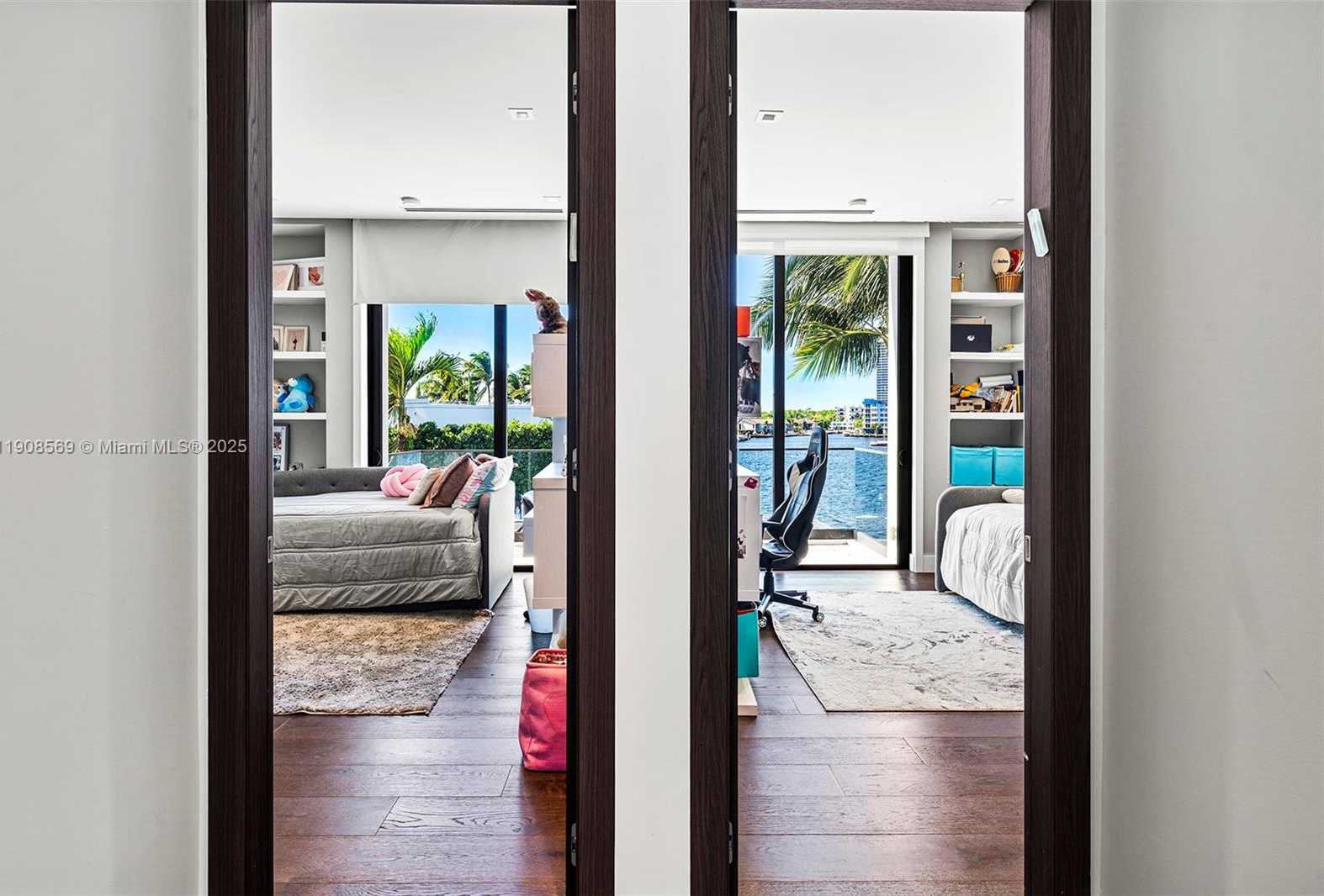 Small Image of 16470 NORTH EAST 30TH AVE, North Miami Beach Number 81