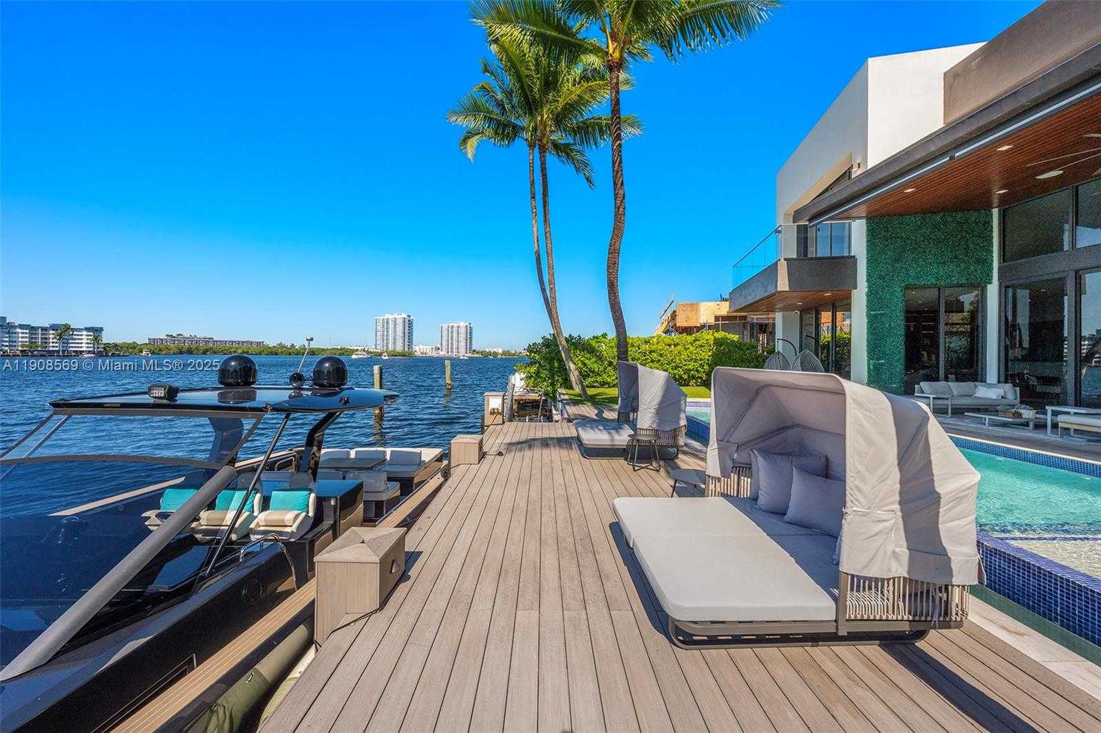 Small Image of 16470 NORTH EAST 30TH AVE, North Miami Beach Number 83