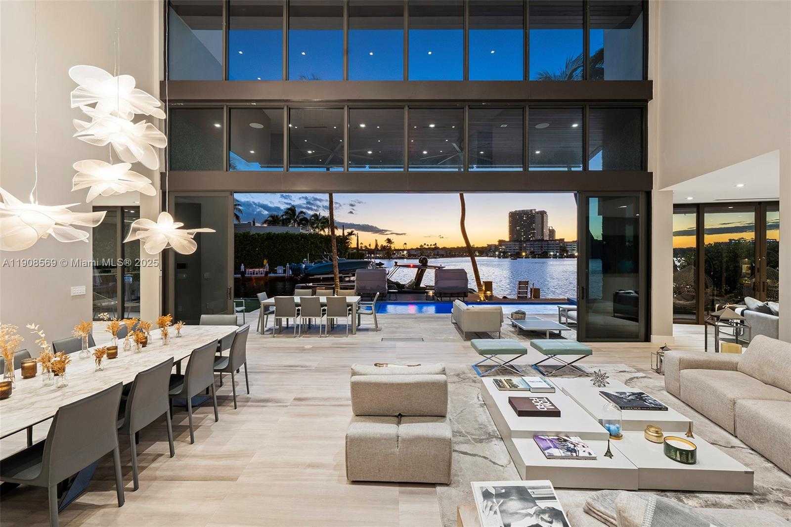 Small Image of 16470 NORTH EAST 30TH AVE, North Miami Beach Number 9