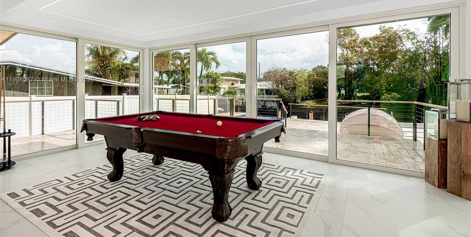 Small Image of 2436 2436 OKEECHOBEE LANE, Fort Lauderdale Number 22