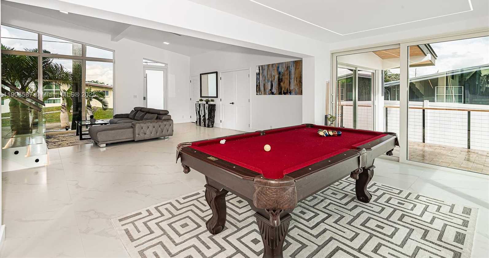 Small Image of 2436 2436 OKEECHOBEE LANE, Fort Lauderdale Number 25