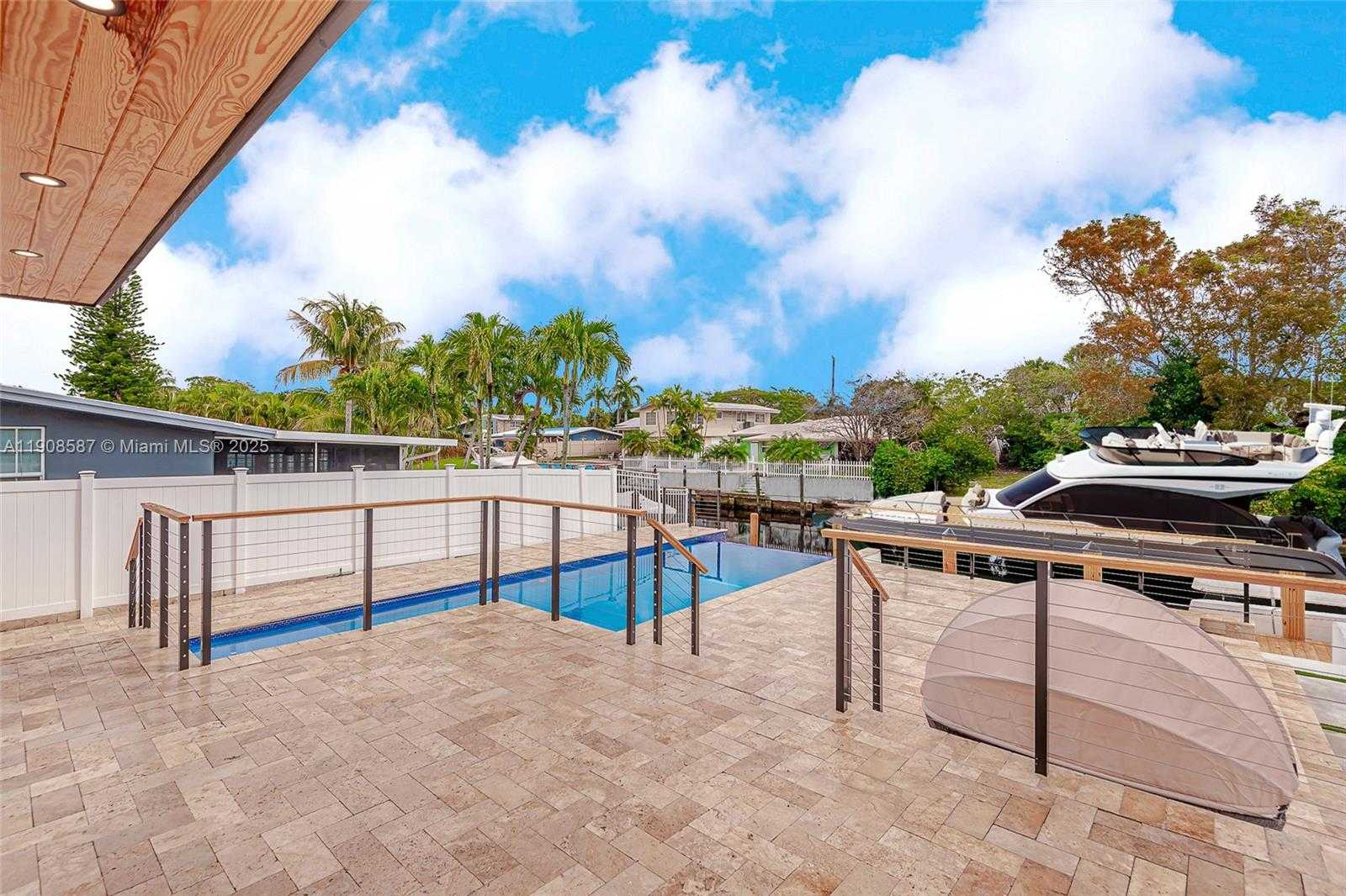 Small Image of 2436 2436 OKEECHOBEE LANE, Fort Lauderdale Number 62