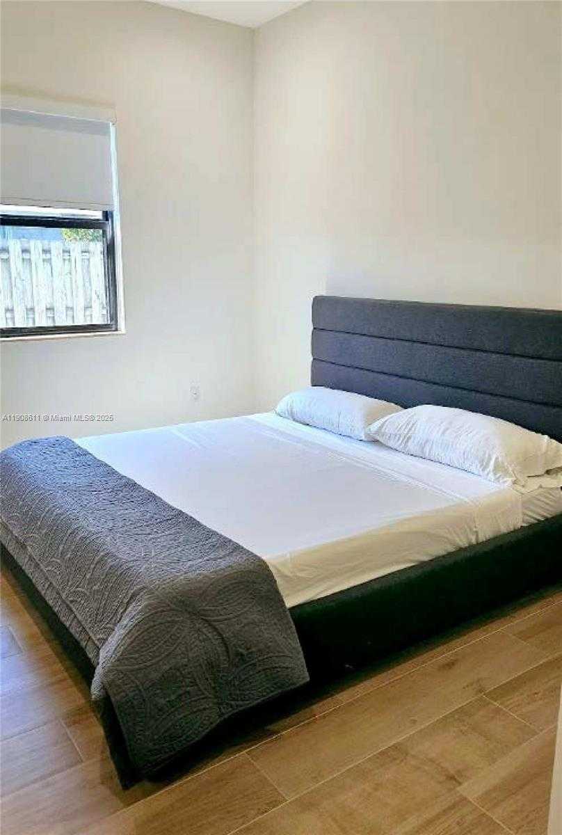 Small Image of 3409 DIANE DR, Boynton Beach Number 13