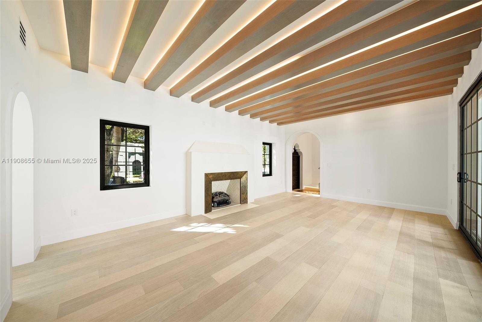 Small Image of 601 NORTH EAST 56TH ST, Miami Number 14