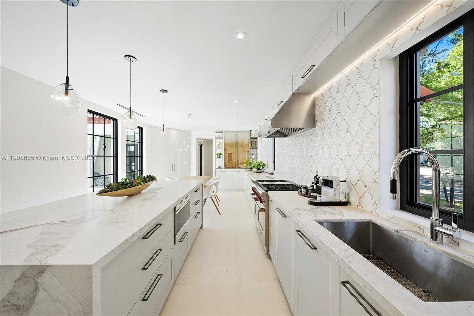 Small Image of 601 NORTH EAST 56TH ST, Miami Number 25