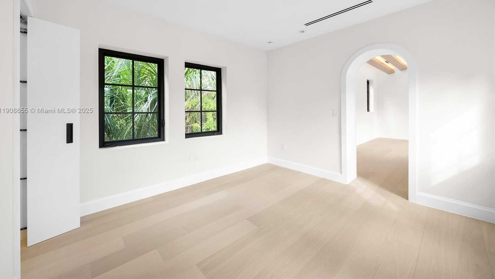 Small Image of 601 NORTH EAST 56TH ST, Miami Number 43