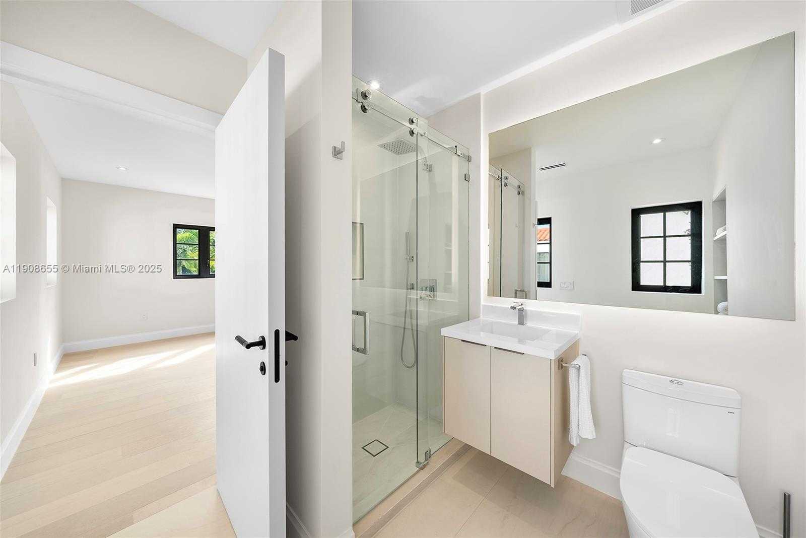 Small Image of 601 NORTH EAST 56TH ST, Miami Number 47