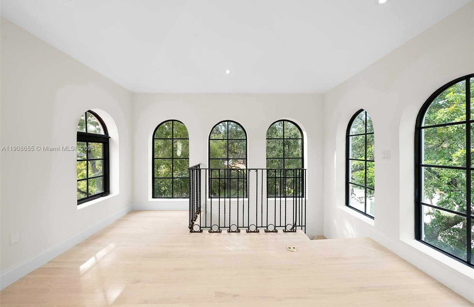 Small Image of 601 NORTH EAST 56TH ST, Miami Number 50