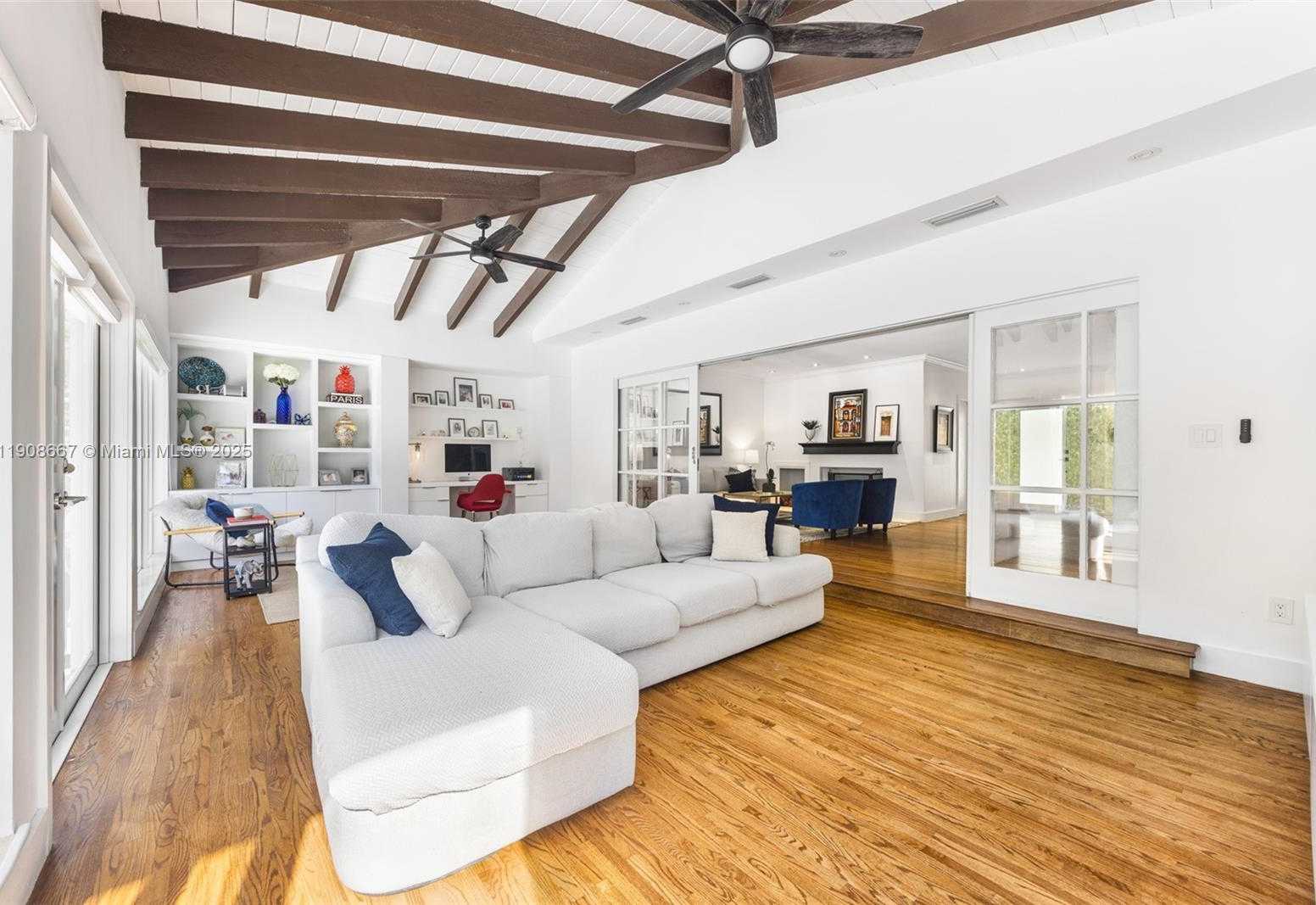 Small Image of 5906 MALL MALL, Coral Gables Number 15