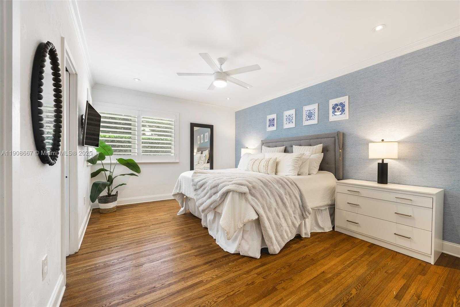 Small Image of 5906 MALL MALL, Coral Gables Number 18