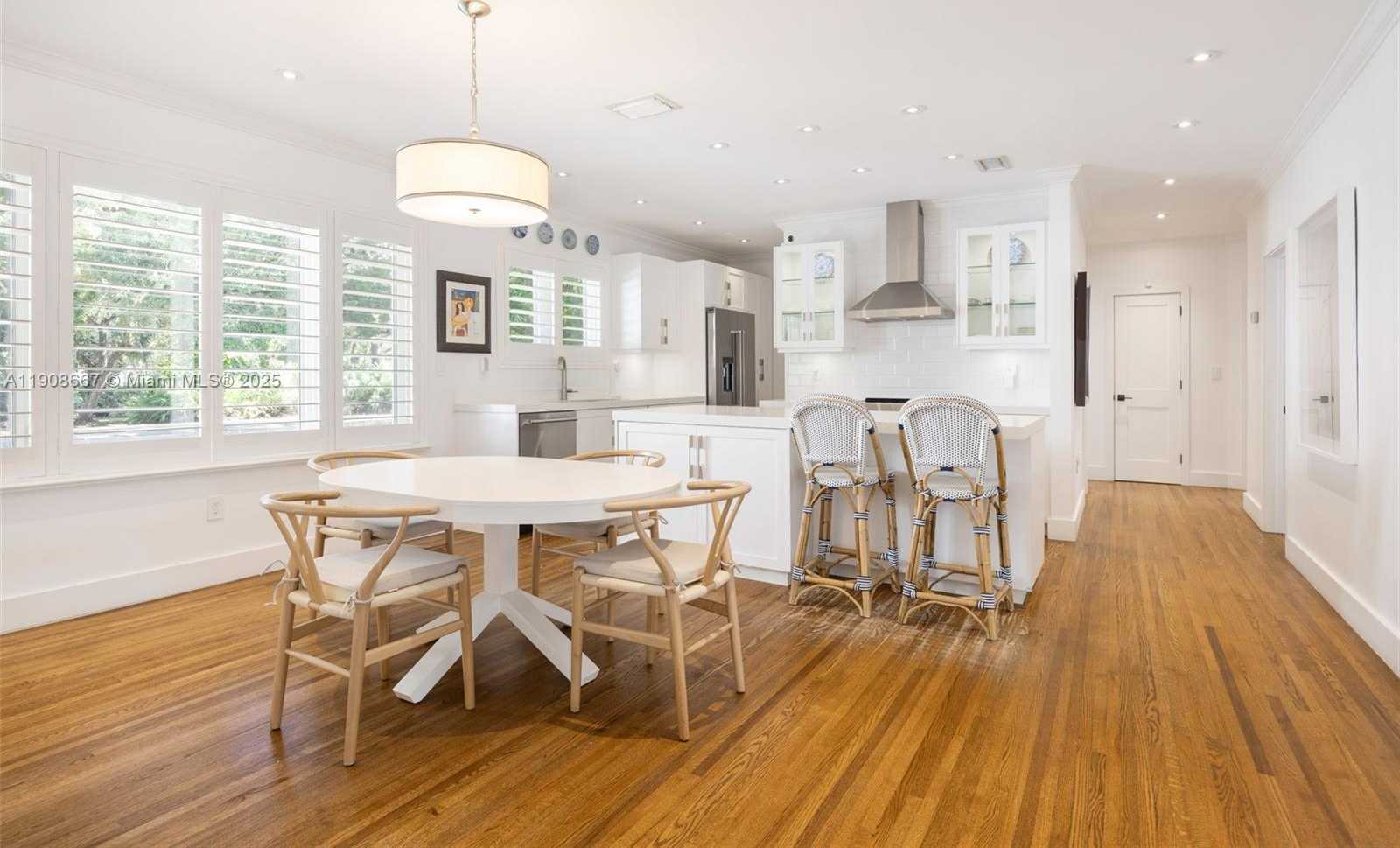 Small Image of 5906 MALL MALL, Coral Gables Number 5