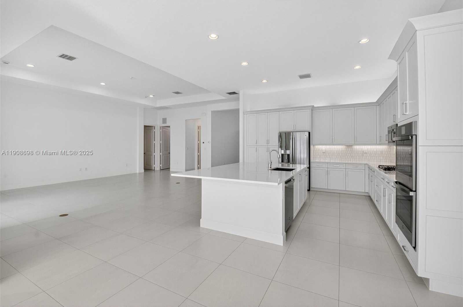 Small Image of 9852 LILAC FIELD WAY, Boynton Beach Number 10