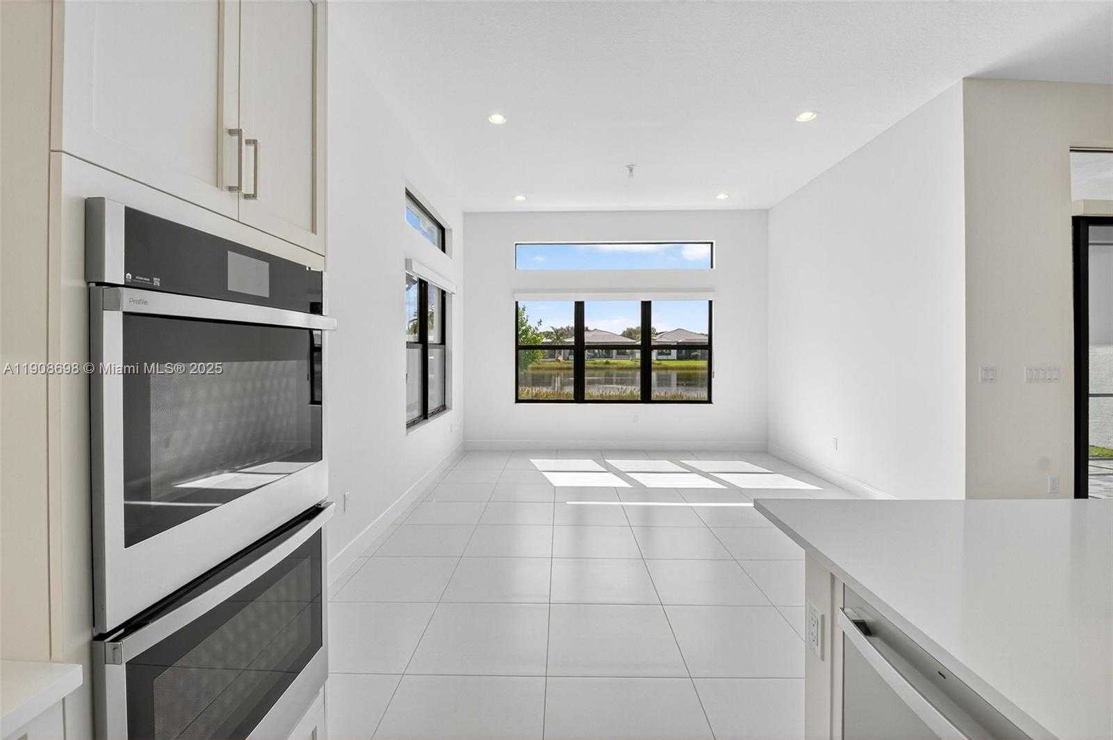 Small Image of 9852 LILAC FIELD WAY, Boynton Beach Number 13