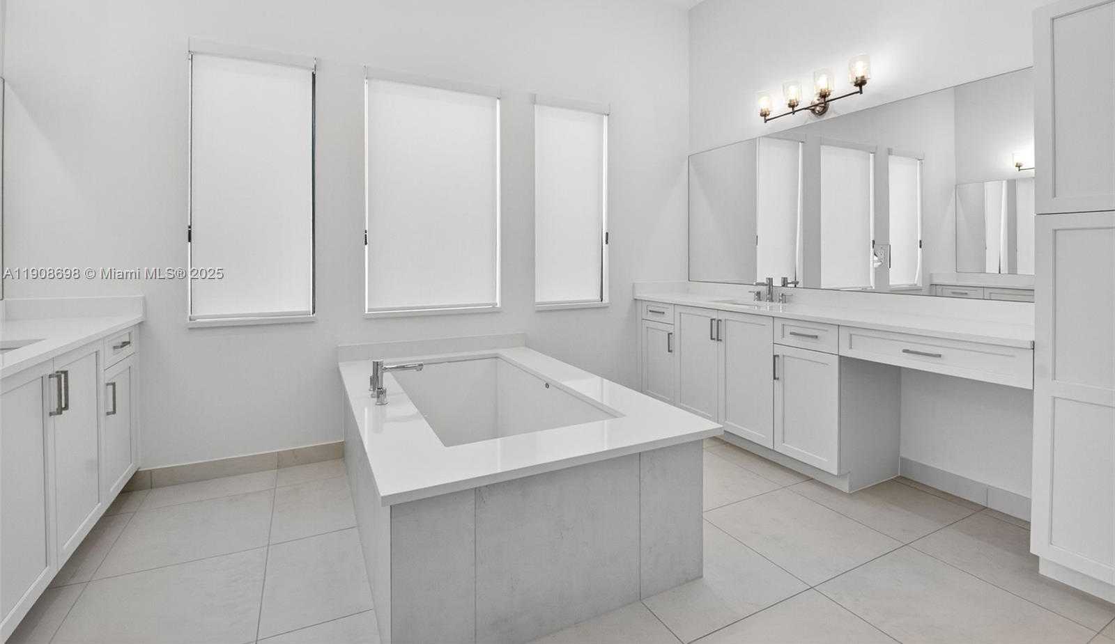 Small Image of 9852 LILAC FIELD WAY, Boynton Beach Number 30