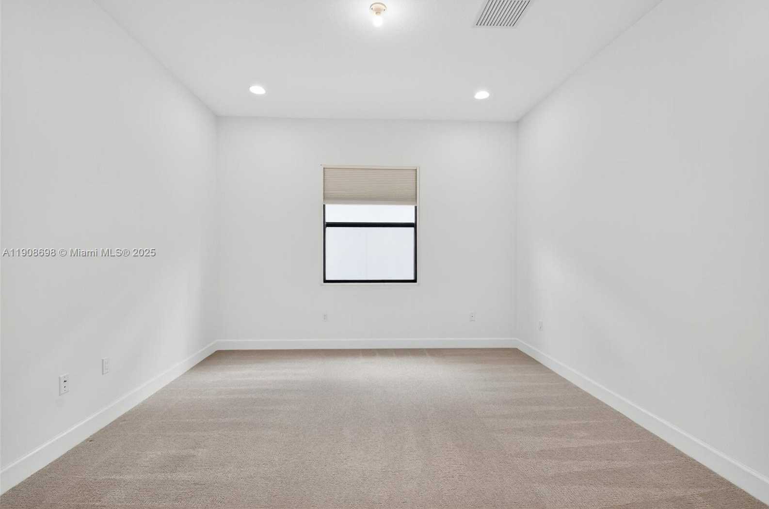 Small Image of 9852 LILAC FIELD WAY, Boynton Beach Number 38