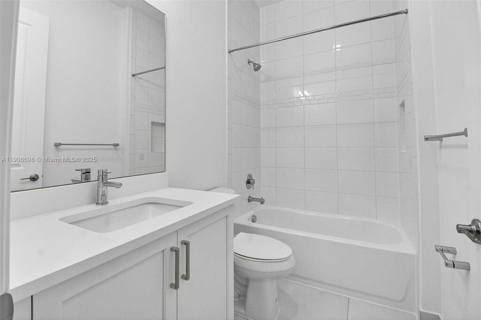 Small Image of 9852 LILAC FIELD WAY, Boynton Beach Number 44