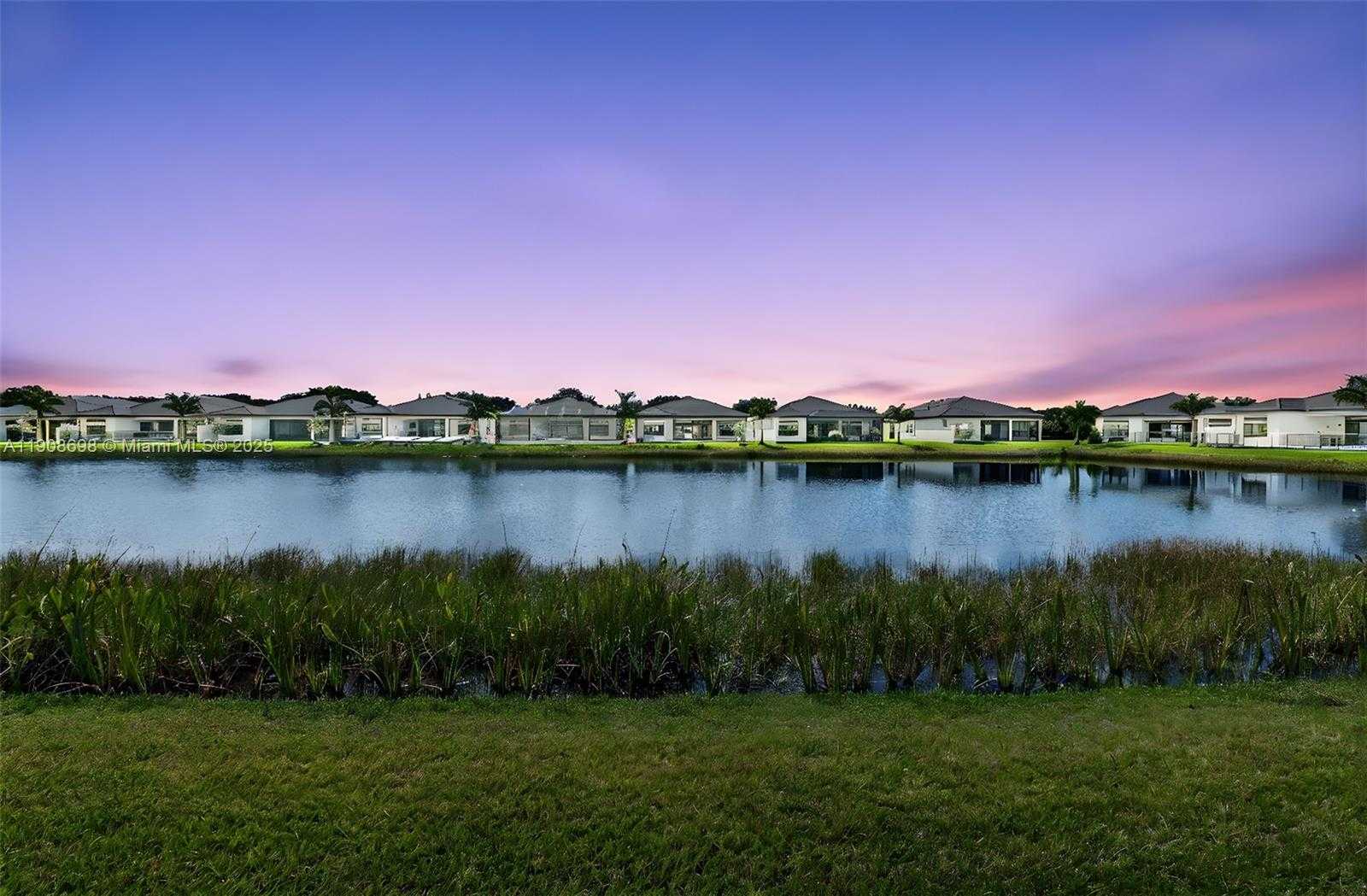 Small Image of 9852 LILAC FIELD WAY, Boynton Beach Number 57
