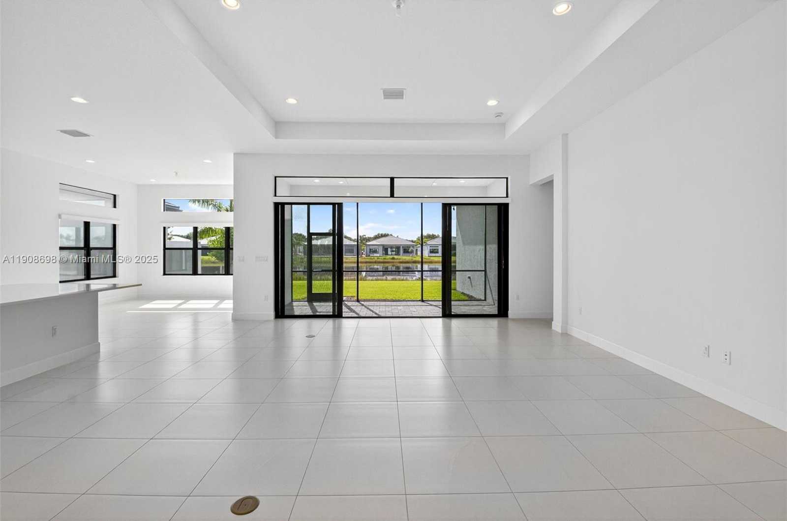 Small Image of 9852 LILAC FIELD WAY, Boynton Beach Number 7