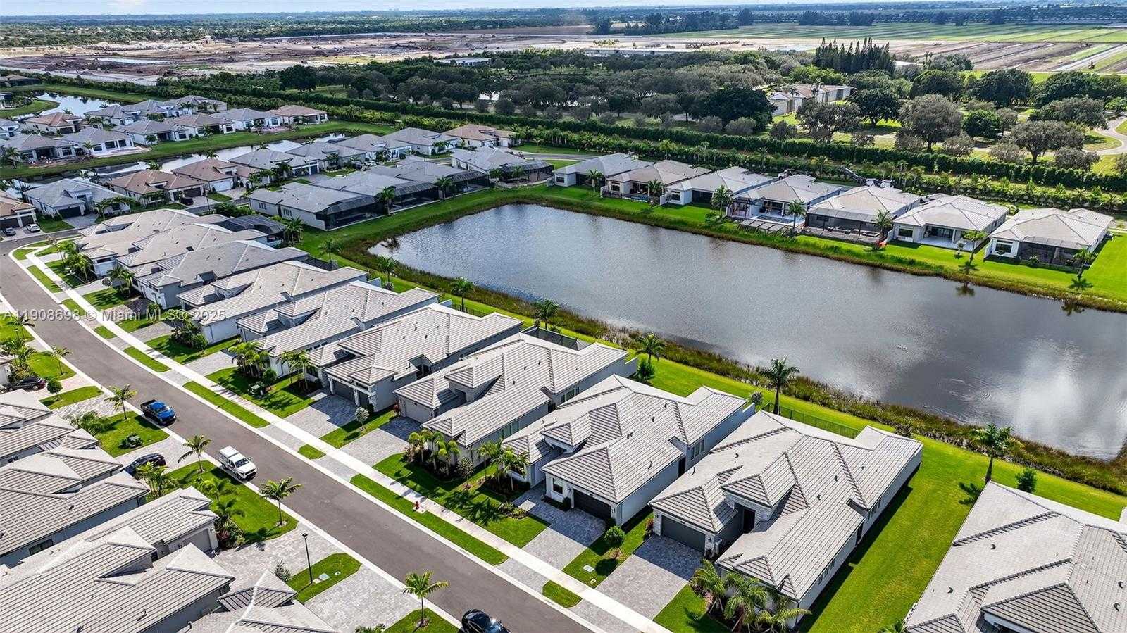 Small Image of 9852 LILAC FIELD WAY, Boynton Beach Number 72