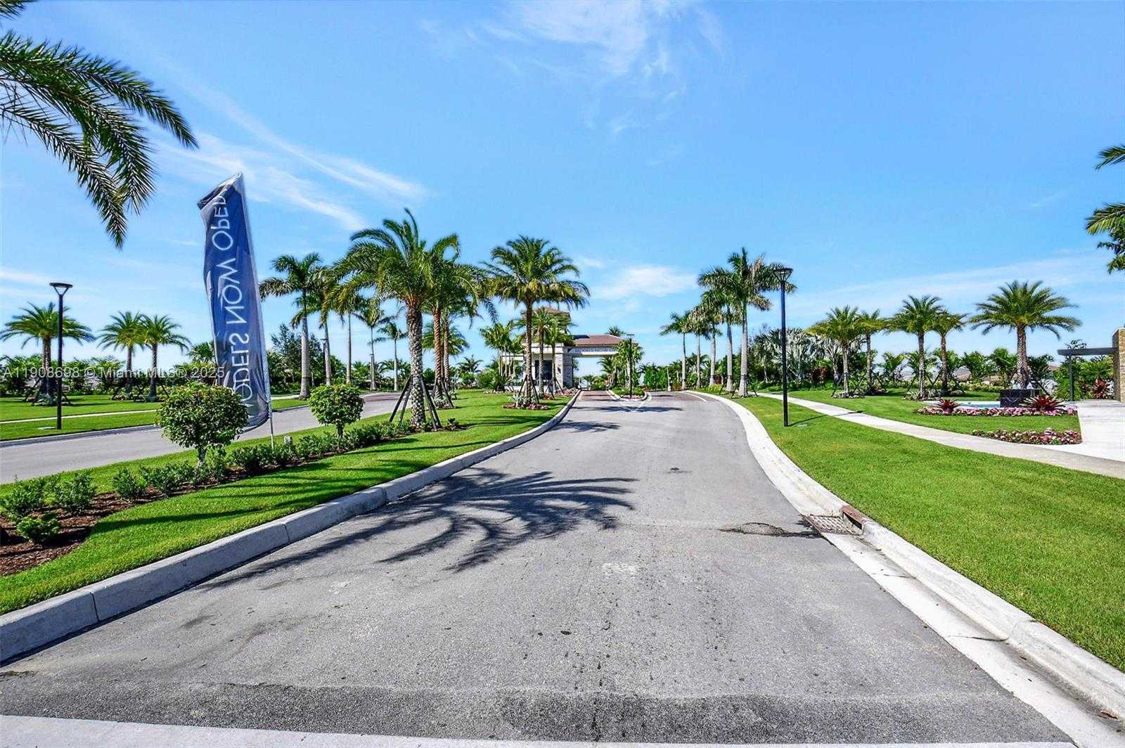 Small Image of 9852 LILAC FIELD WAY, Boynton Beach Number 81