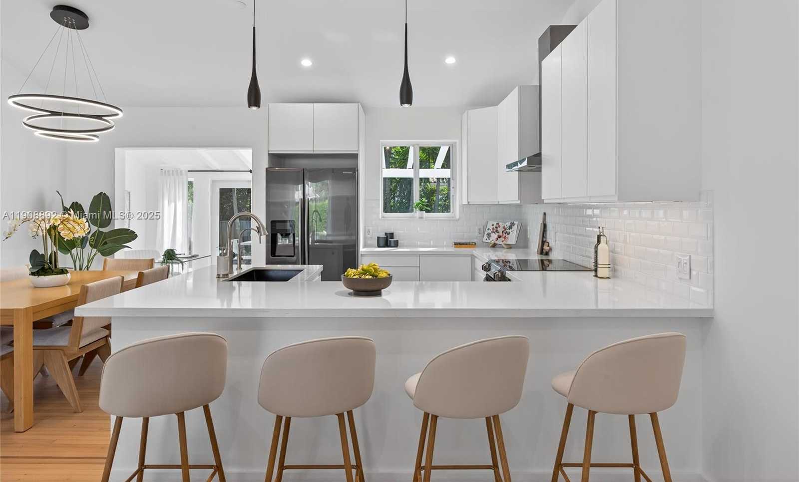 Small Image of 20 NORTH WEST 93RD ST, Miami Shores Number 18