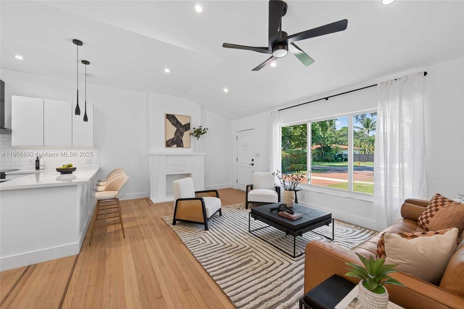 Small Image of 20 NORTH WEST 93RD ST, Miami Shores Number 3