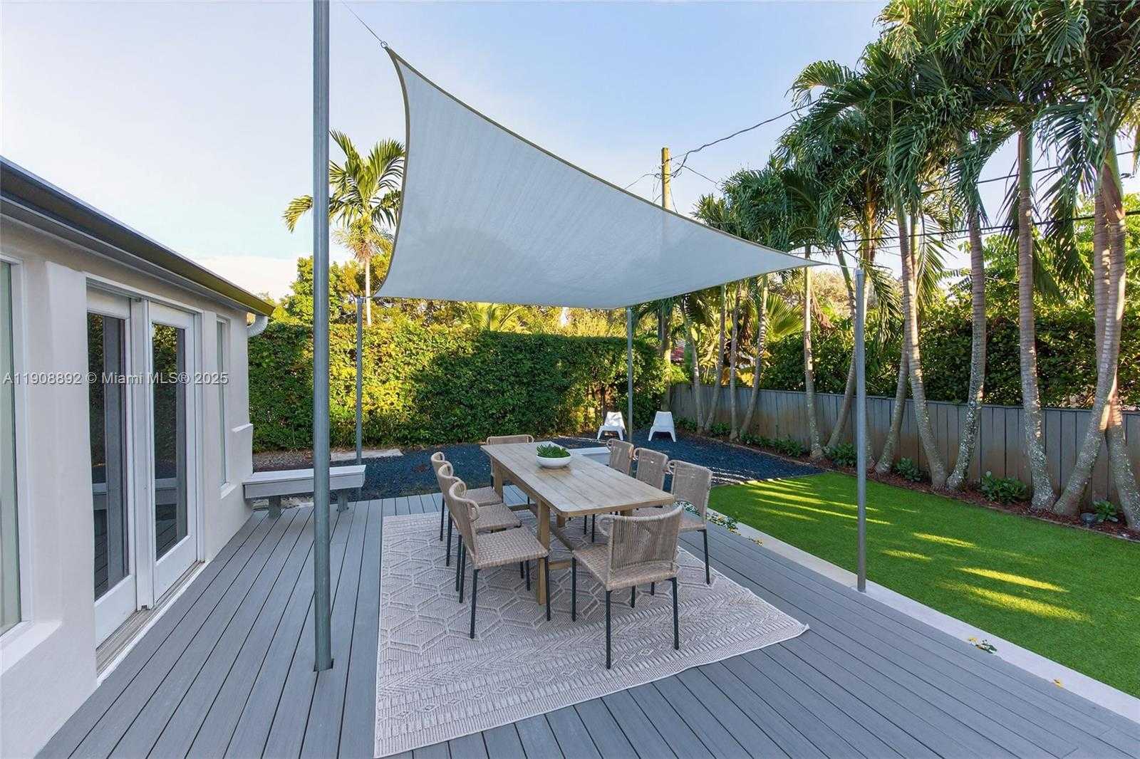 Small Image of 20 NORTH WEST 93RD ST, Miami Shores Number 34