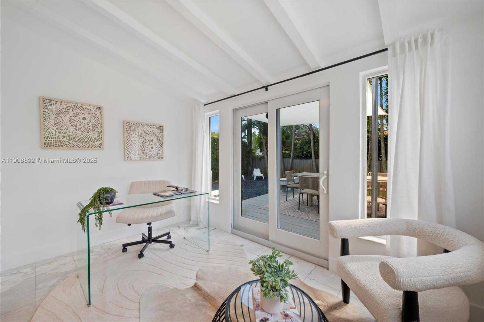 Small Image of 20 NORTH WEST 93RD ST, Miami Shores Number 40