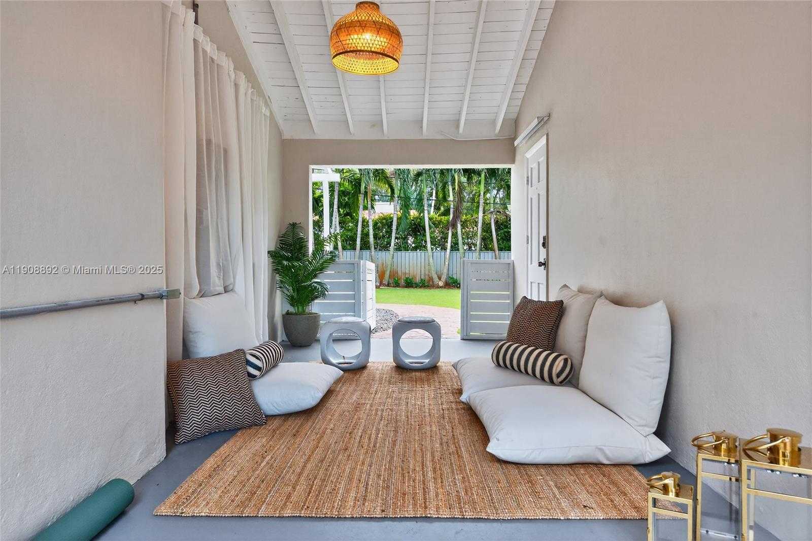 Small Image of 20 NORTH WEST 93RD ST, Miami Shores Number 46