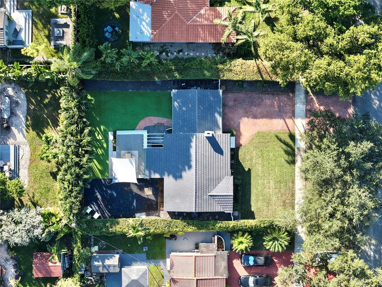 Small Image of 20 NORTH WEST 93RD ST, Miami Shores Number 48