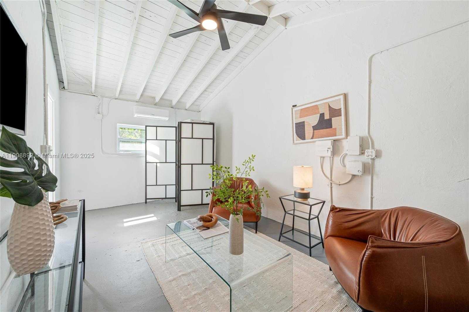 Small Image of 20 NORTH WEST 93RD ST, Miami Shores Number 51