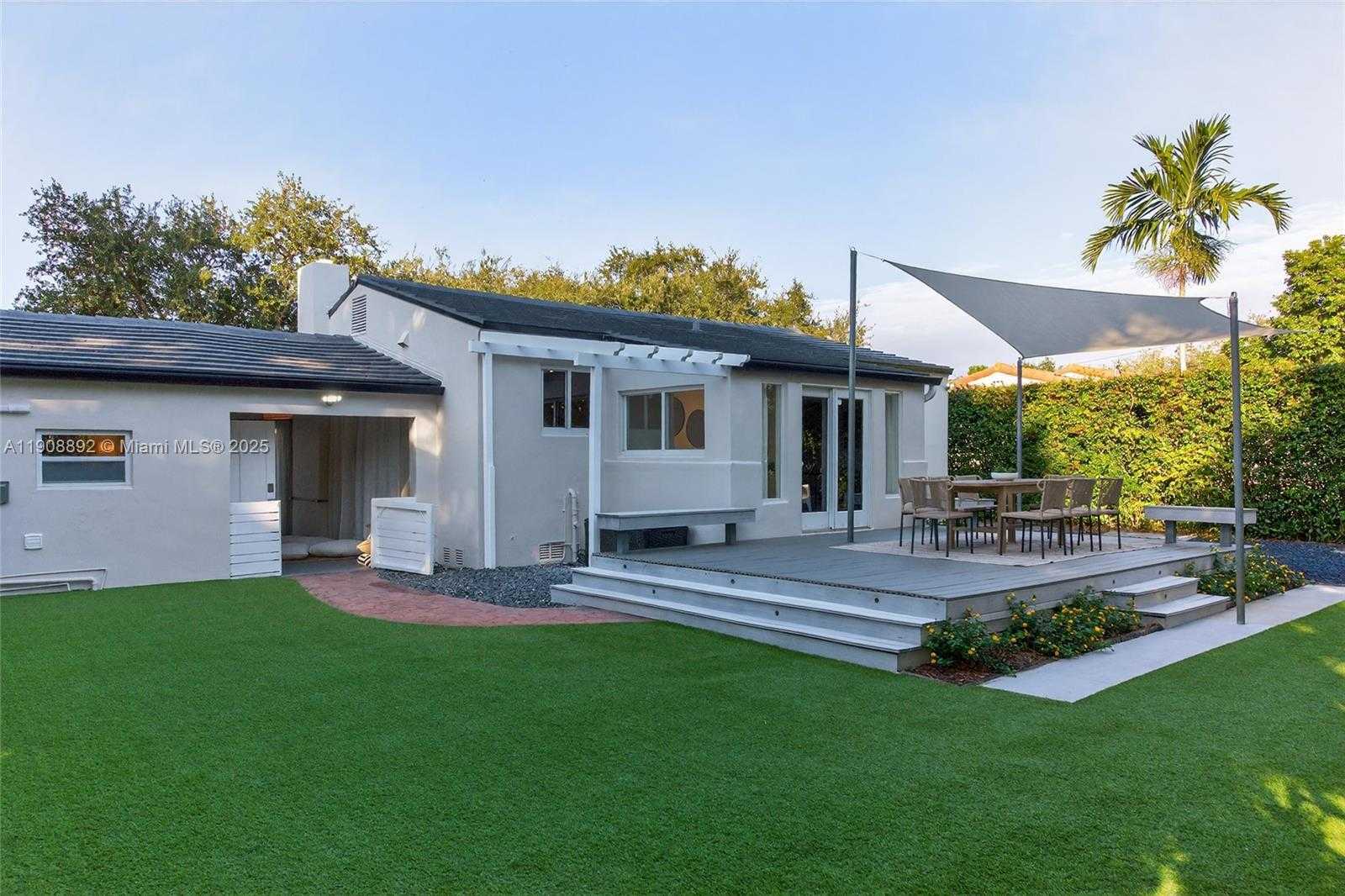 Small Image of 20 NORTH WEST 93RD ST, Miami Shores Number 8