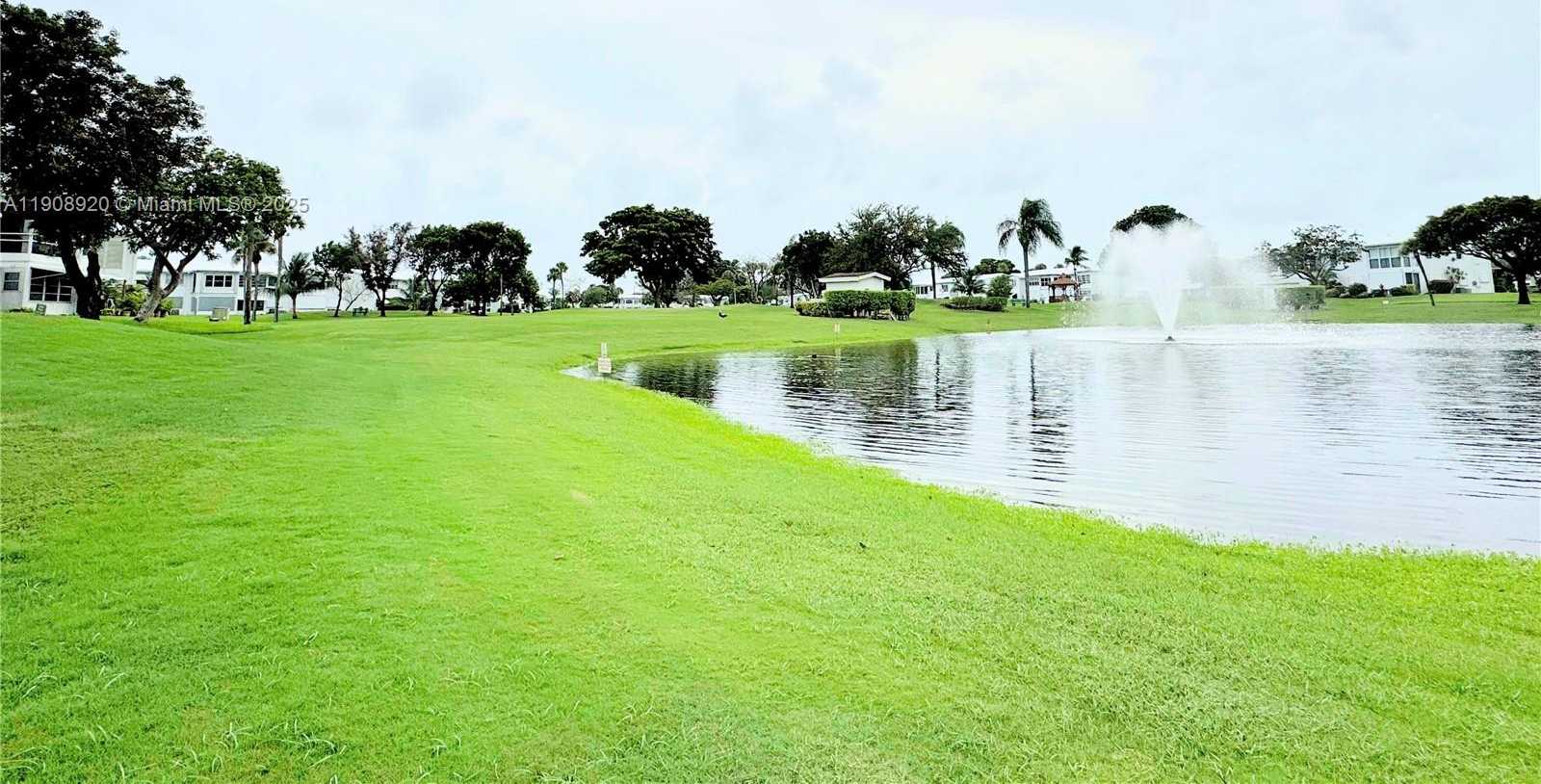 Small Image of 300 NORTH WEST 28TH CT, Pompano Beach Number 28