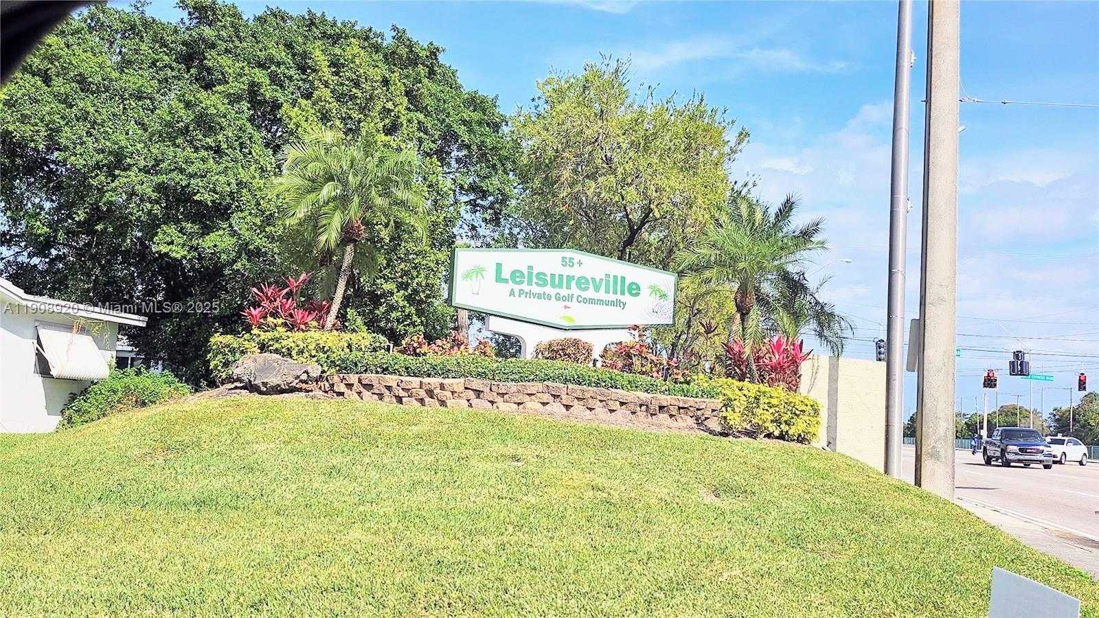 Small Image of 300 NORTH WEST 28TH CT, Pompano Beach Number 30