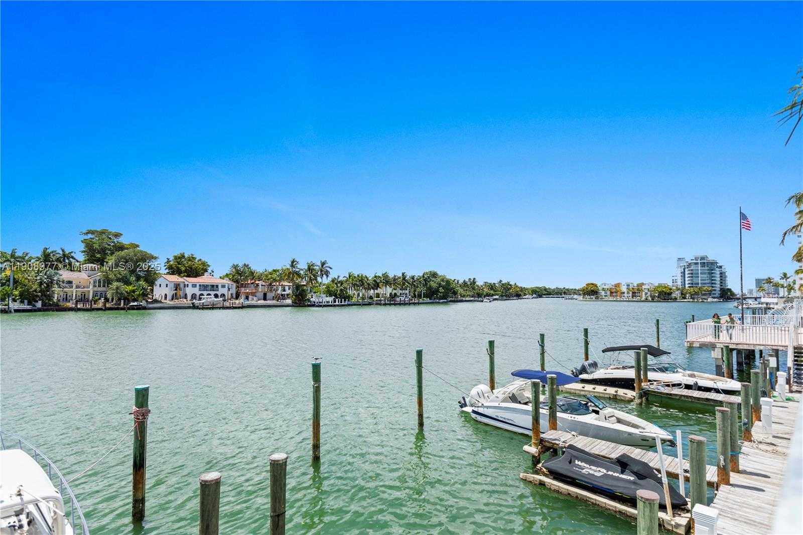 Small Image of 5700 COLLINS AVE #3A, Miami Beach Number 16