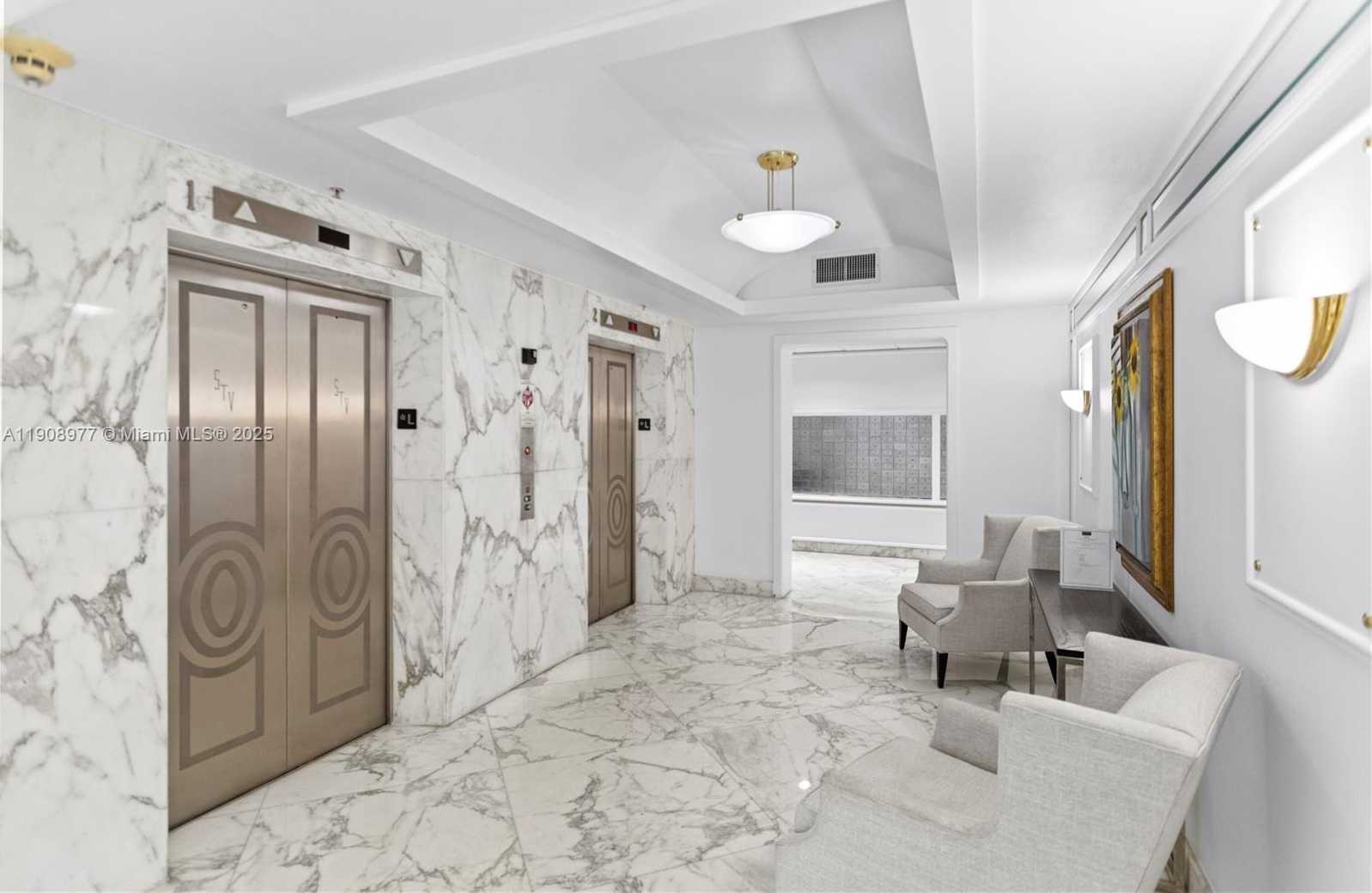 Small Image of 5700 COLLINS AVE #3A, Miami Beach Number 9