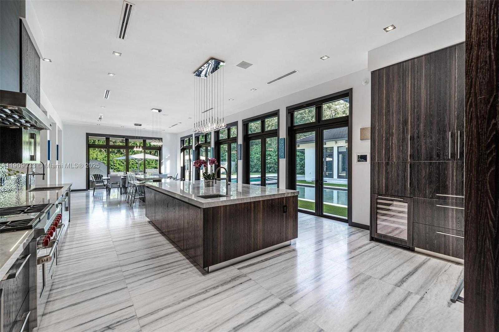 Small Image of 8961 SOUTH WEST 62ND CT, Pinecrest Number 10